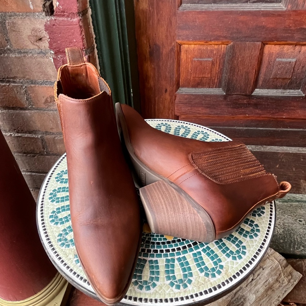 Women's Patina from Portland Leather Company - Picture 3 of 6